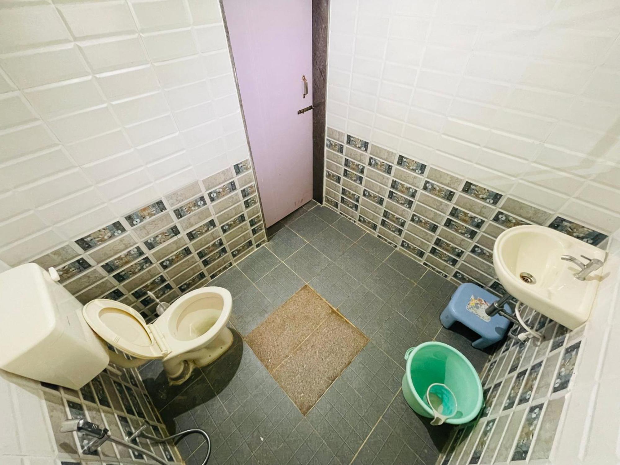 Rashi Z View Estate Stay Tarikere Luaran gambar