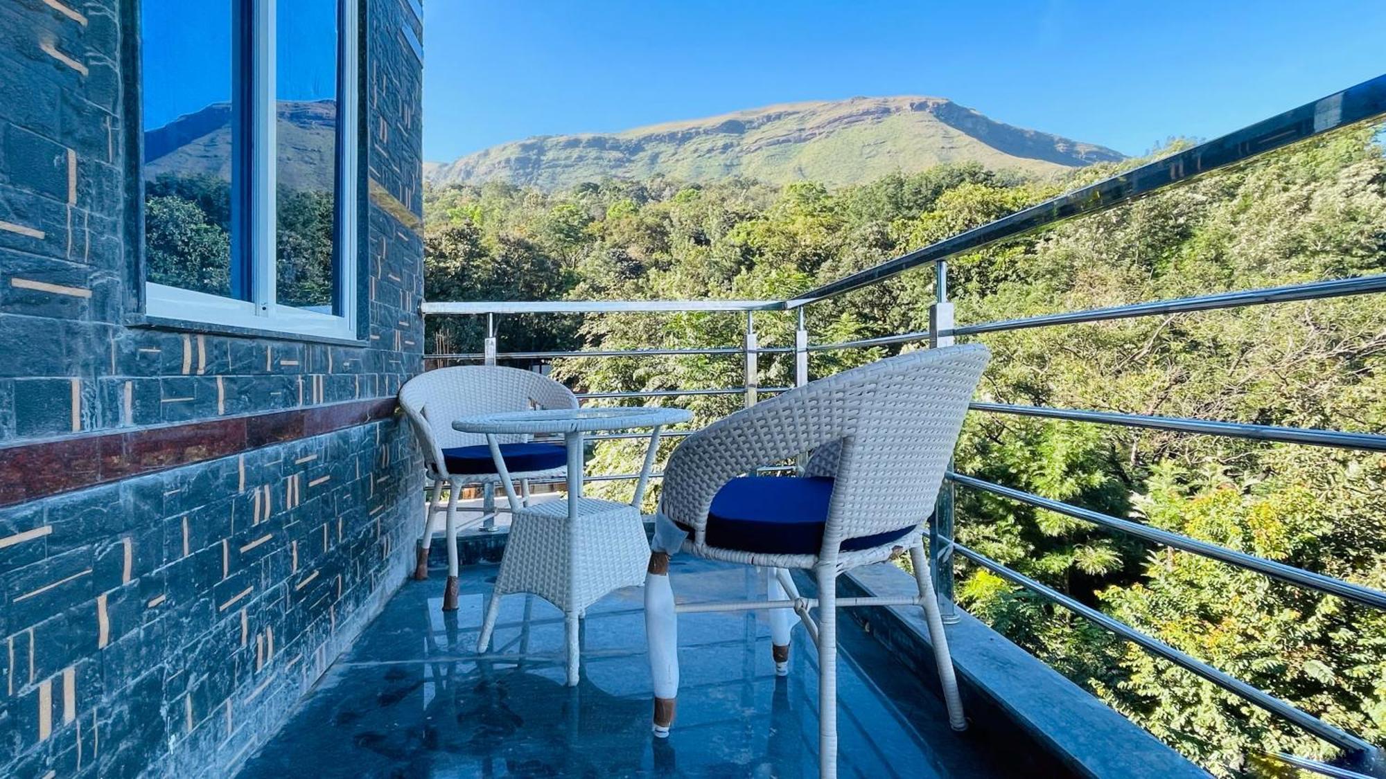 Rashi Z View Estate Stay Tarikere Luaran gambar