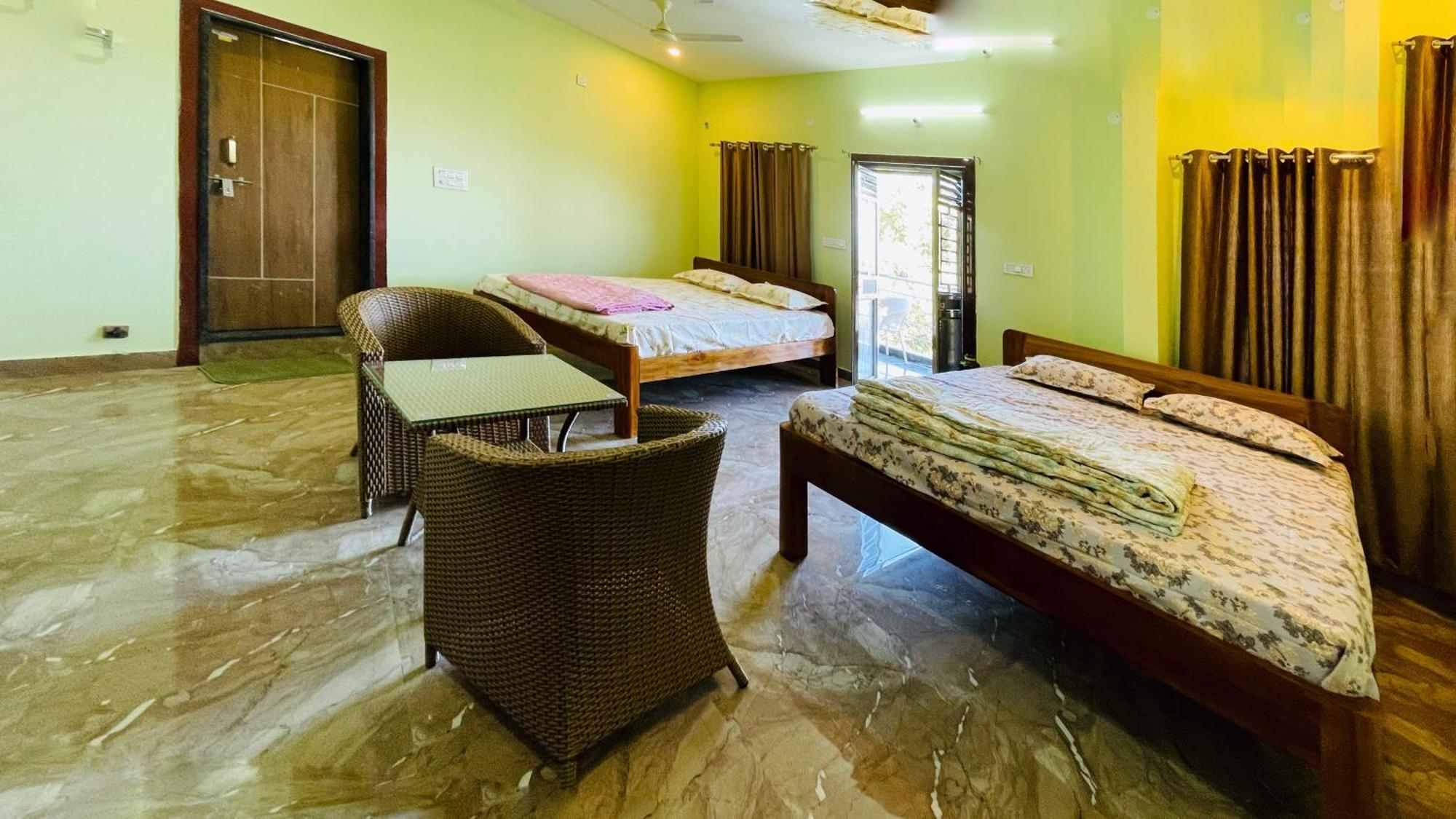 Rashi Z View Estate Stay Tarikere Luaran gambar
