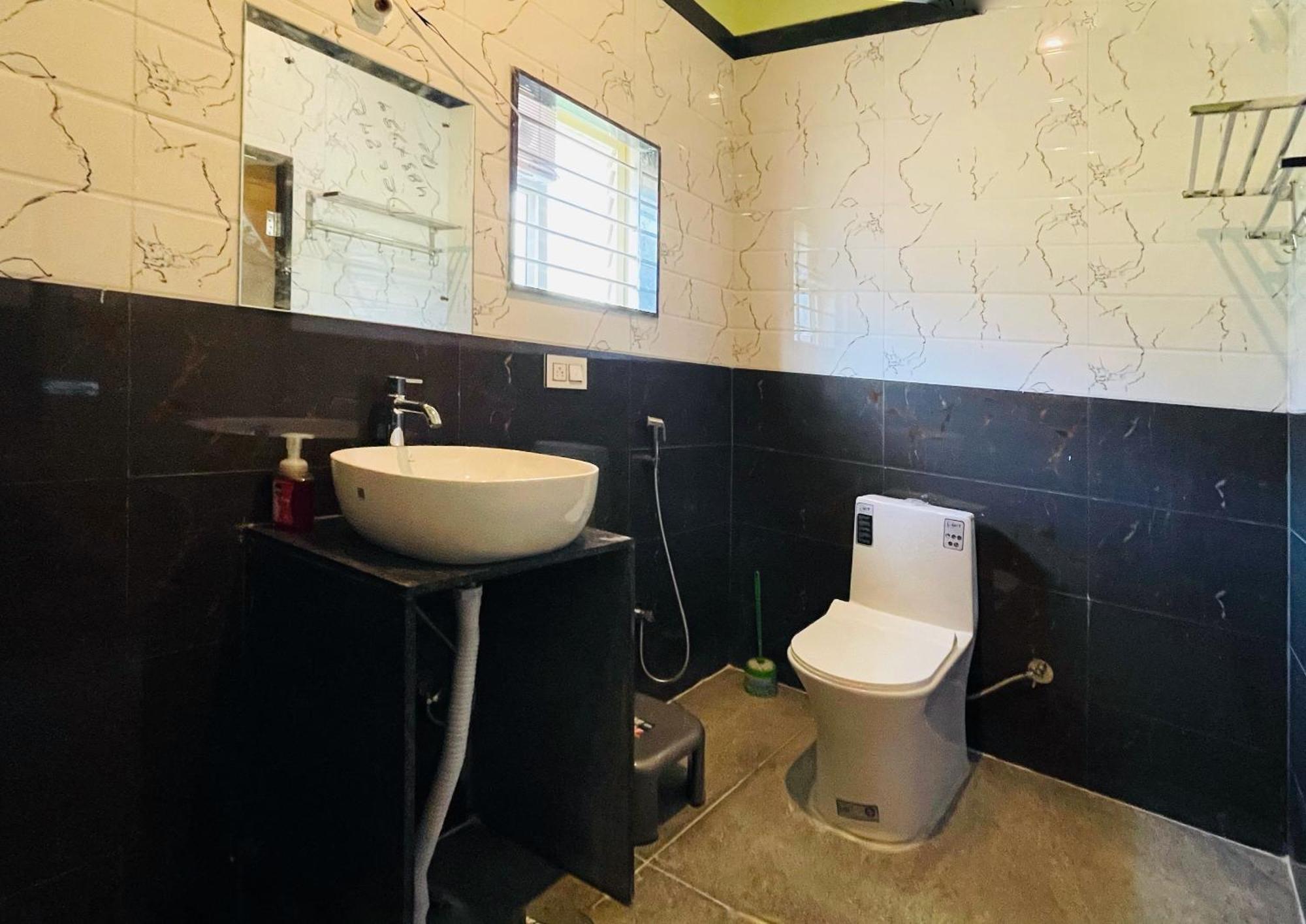 Rashi Z View Estate Stay Tarikere Luaran gambar